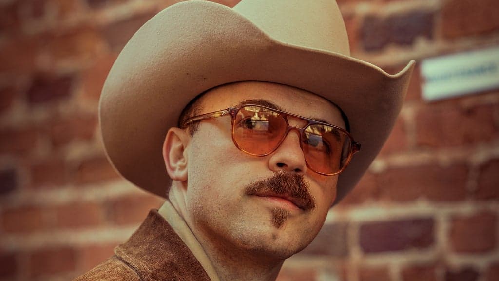 Promotional image for Sammy Arriaga