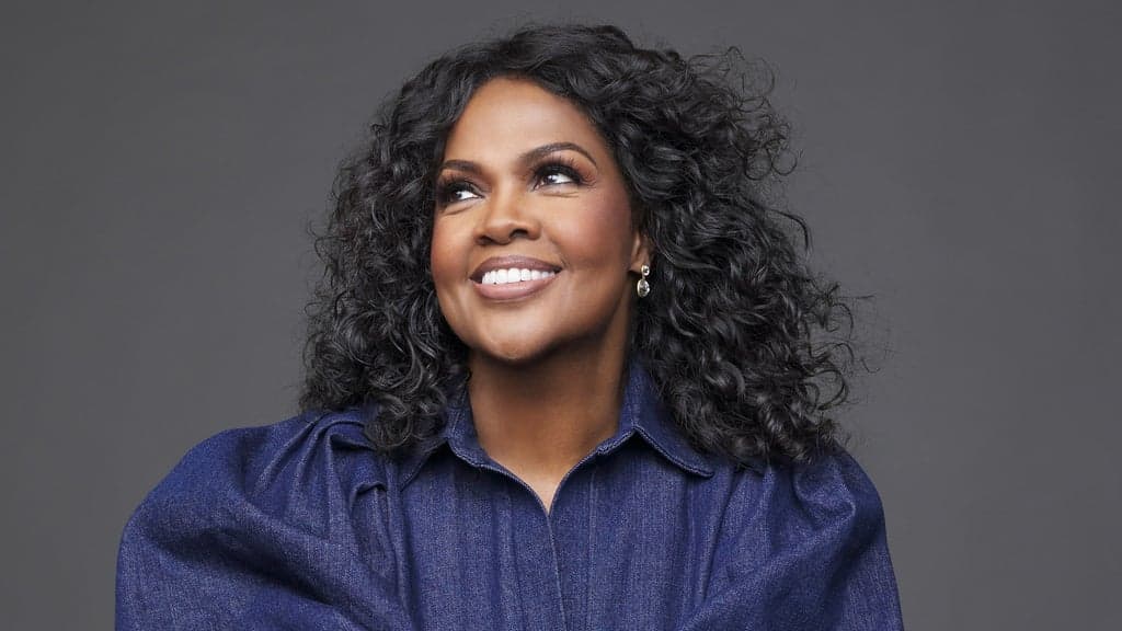 Promotional image for CeCe Winans - COME WORSHIP! Tour