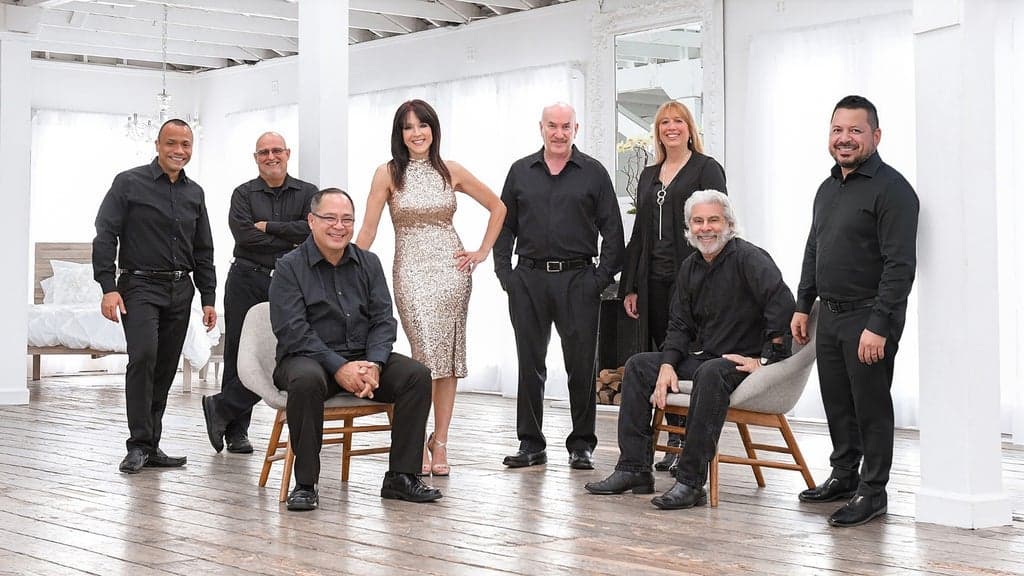 Promotional image for Top of the World - A Tribute to the Carpenters