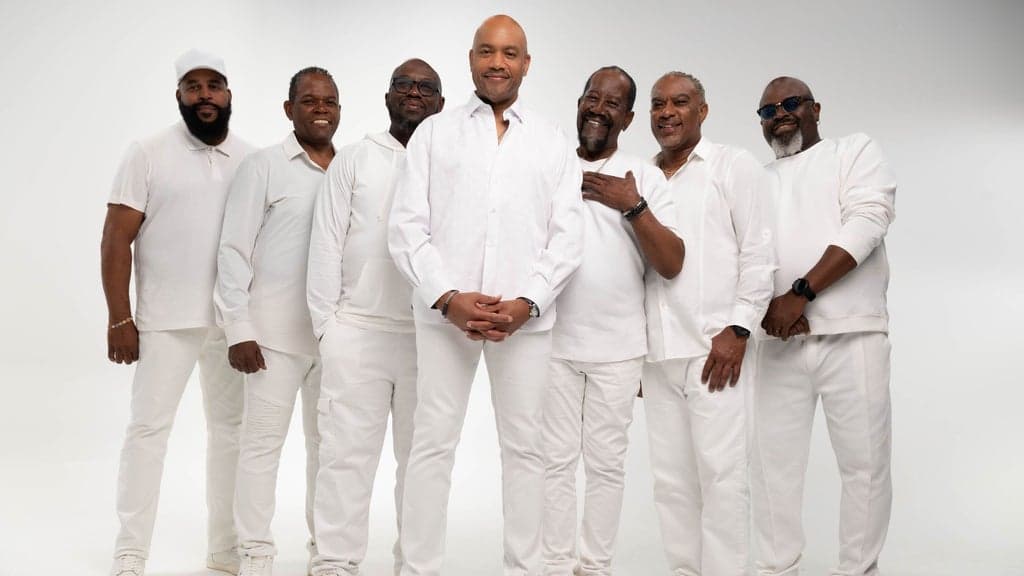 Promotional image for WDAS Presents MAZE - Dressed in All White: The Homecoming