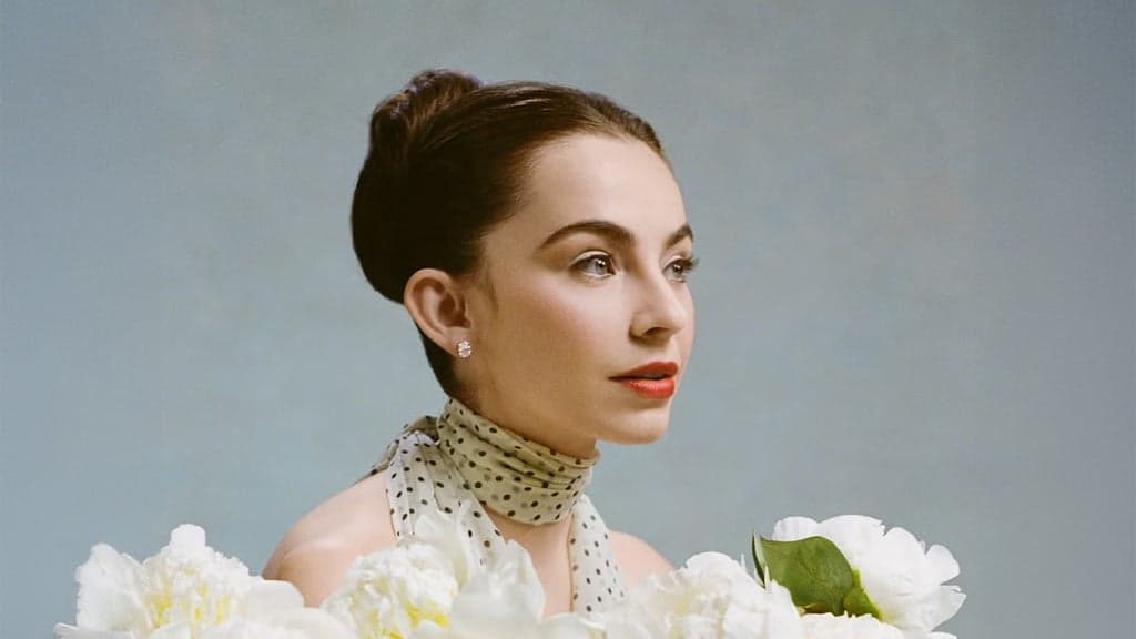 Promotional image for Stella Cole