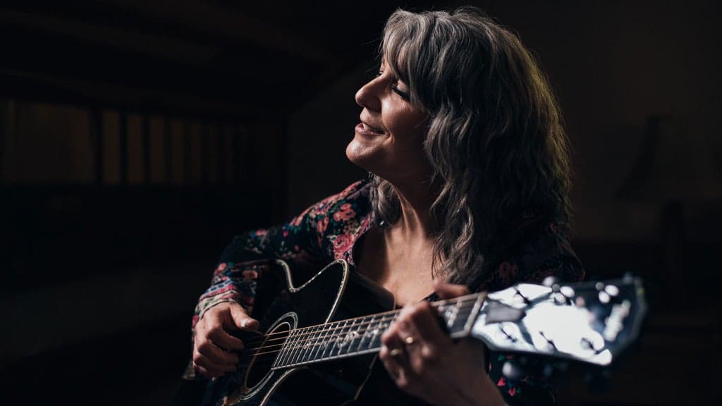 Promotional image for Kathy Mattea