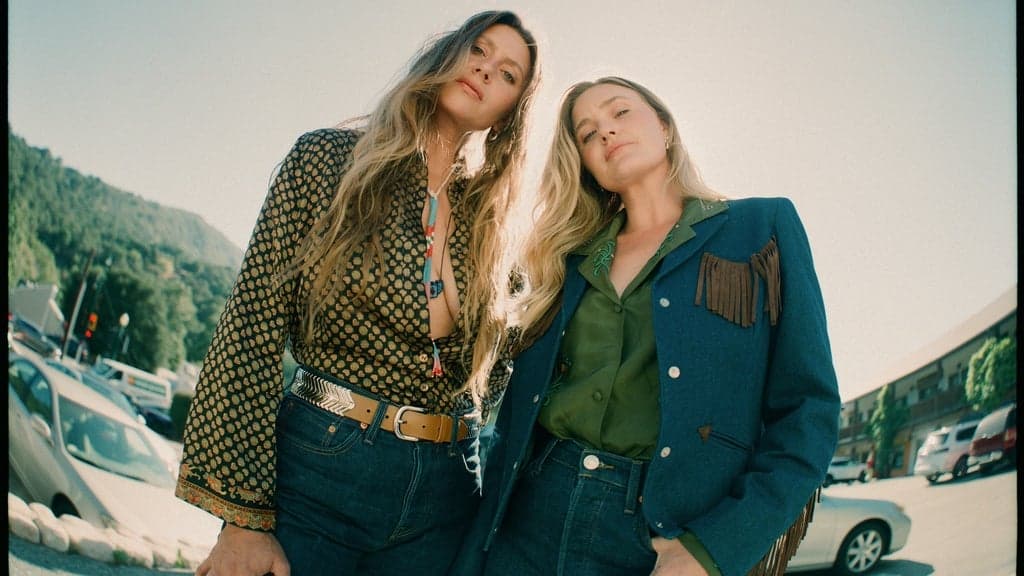 Promotional image for ALY & AJ - Places to Run Tour 2026