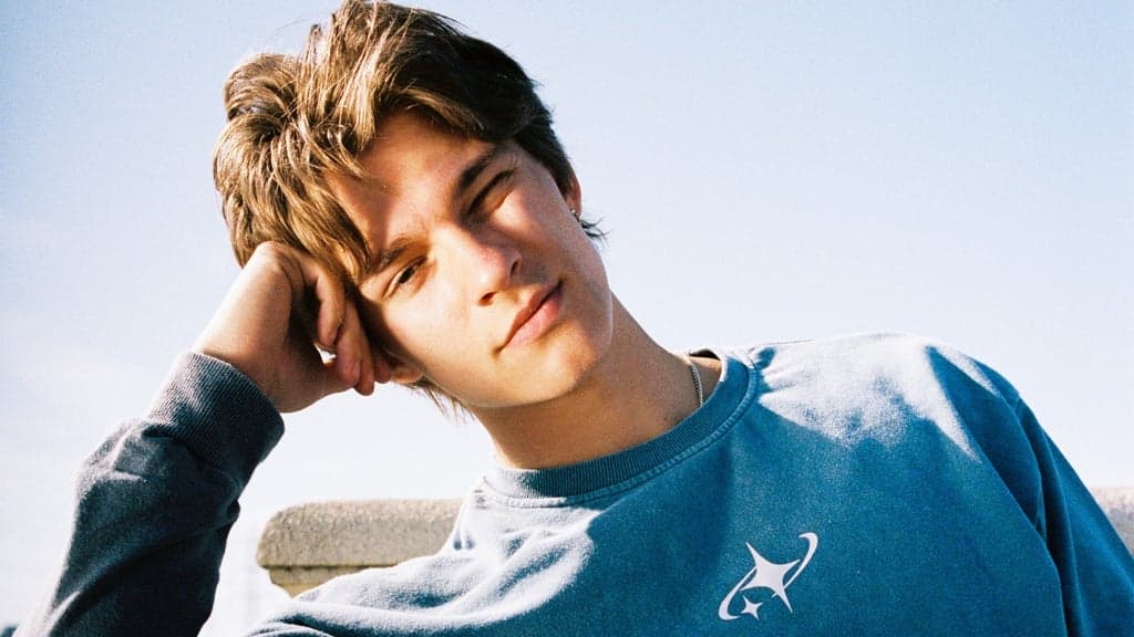 Promotional image for Alex Sampson