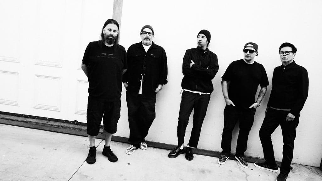 Promotional image for Dia de los DEFTONES