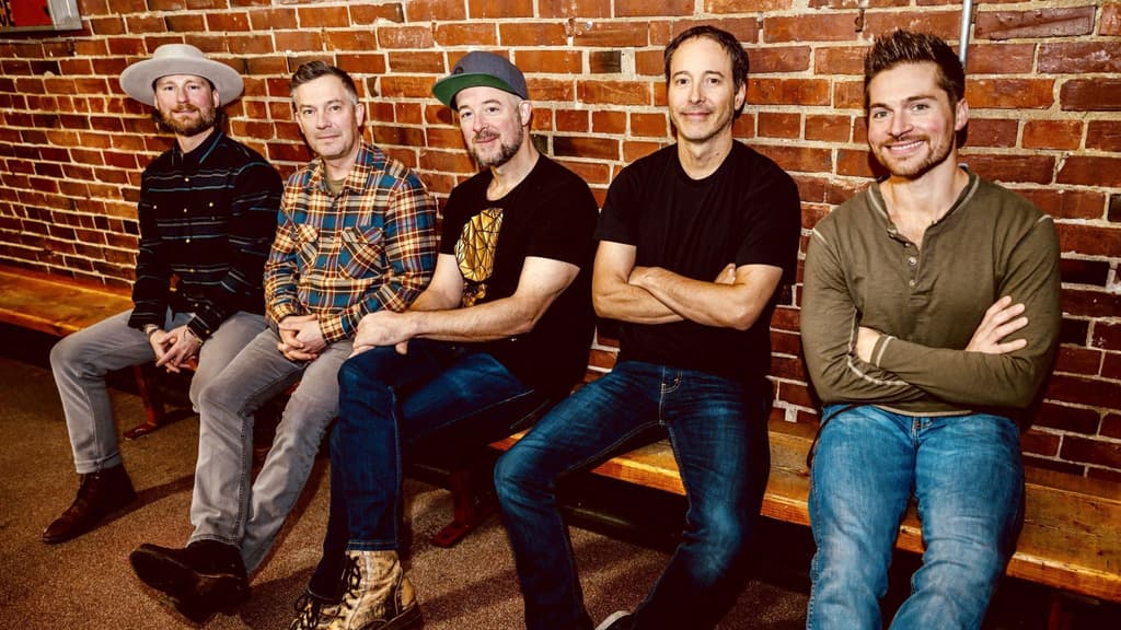 Promotional image for Yonder Mountain String Band