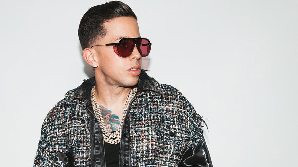 Promotional image for De La Ghetto