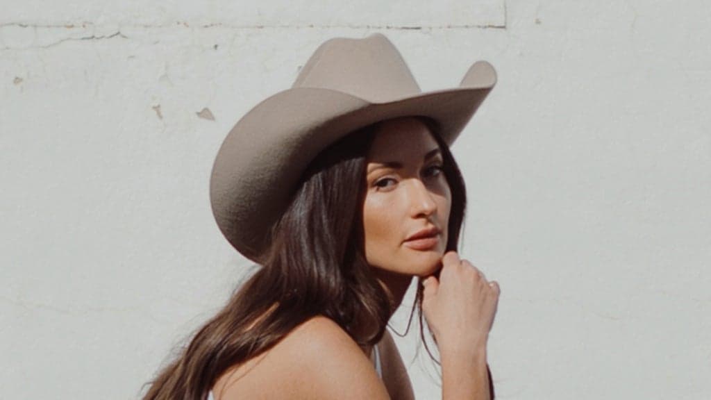 Promotional image for Kacey Musgraves w/ Estevie