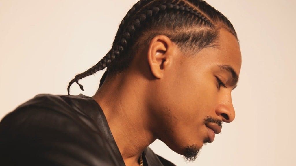 Promotional image for Arin Ray