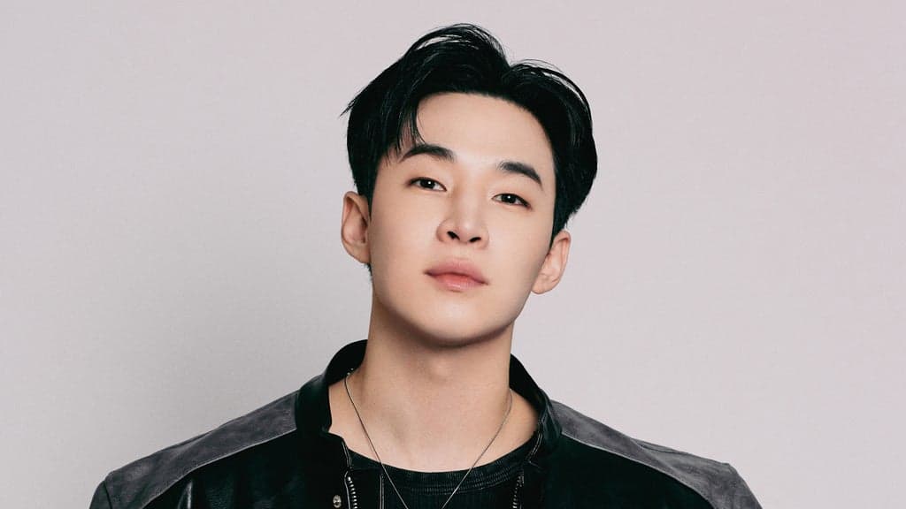 Promotional image for Henry Lau