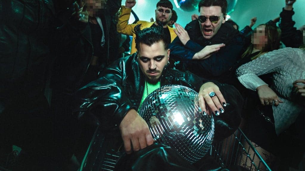 Promotional image for Käärijä - Eurodisko World Tour