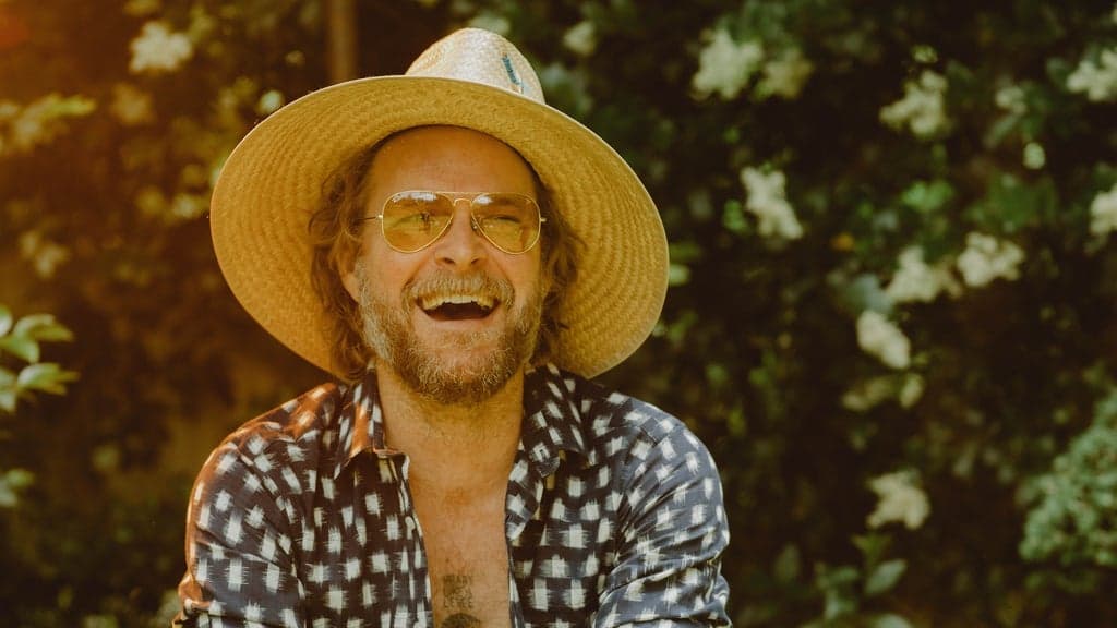 Promotional image for Hiss Golden Messenger