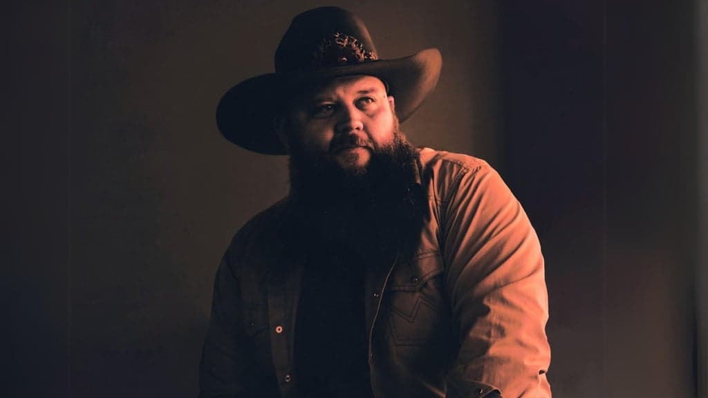 Promotional image for Larry Fleet