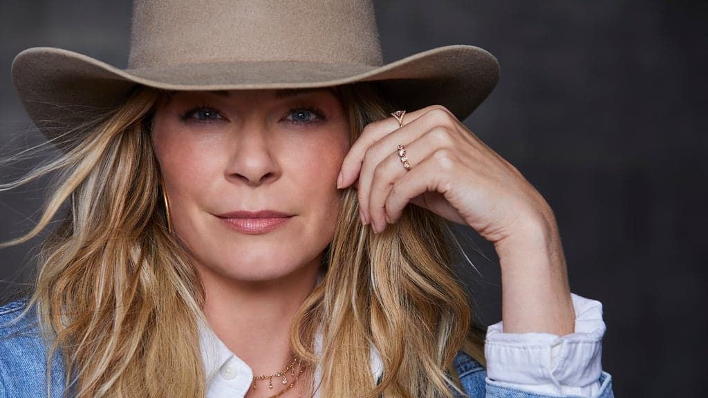 Promotional image for Leann Rimes - Greatest Hits Christmas 2026