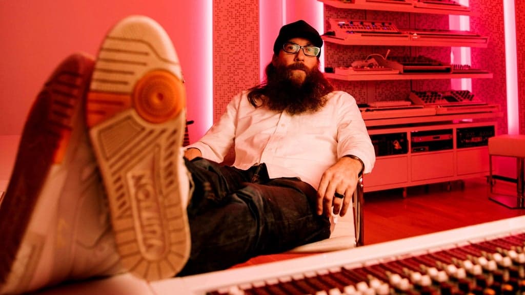 Promotional image for Crowder LIVE!