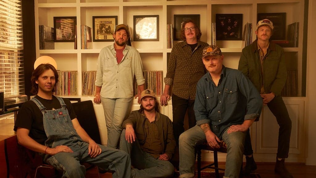 Promotional image for Clay Street Unit