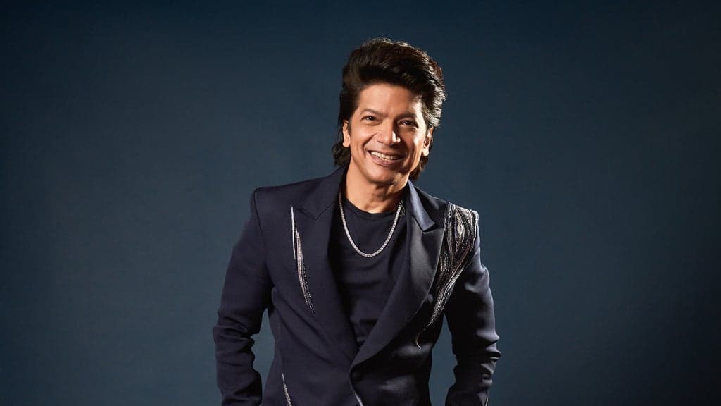Promotional image for Shaan