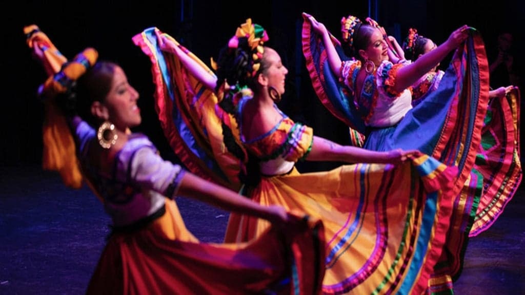 Promotional image for Calidanza presents - Navidades!