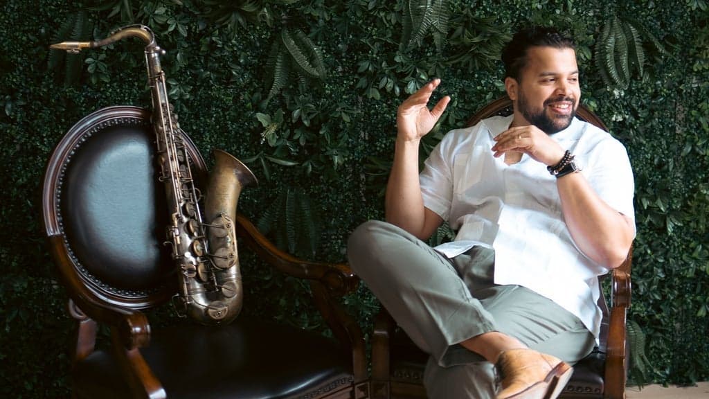 Promotional image for Salcedo's Latin Soul: Pops y Palmas
