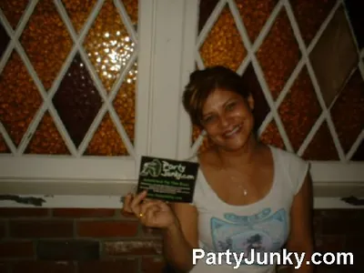 Guests posing for the camera at Coyote Ugly Bar & Grill, Jul 10, 2004