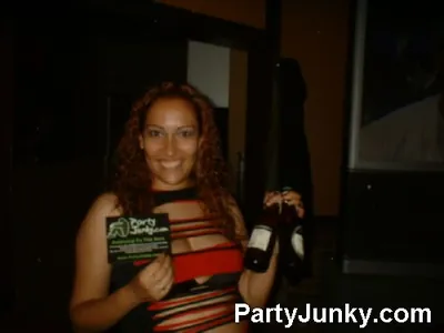 Guests posing for the camera at Coyote Ugly Bar & Grill, Jul 10, 2004