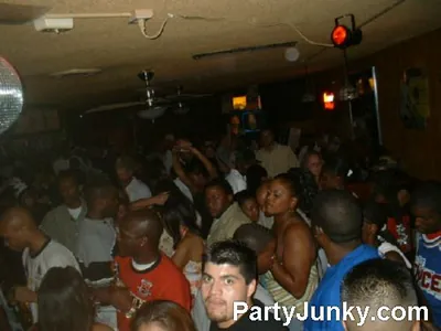 Packed crowd at Coyote Ugly Bar & Grill